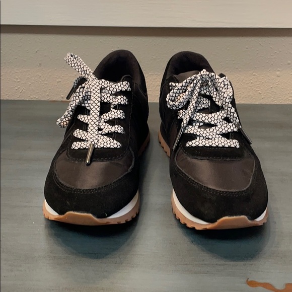 ZARA Women’s Sneakers - Picture 3 of 10